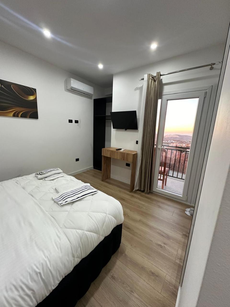 Luz De Sol Hotel *